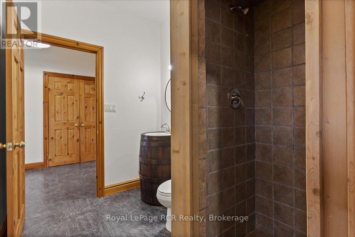 283054 Southgate-Glenelg Townline, Southgate, Ontario  N0G 1R0 - Photo 19 - X12355038