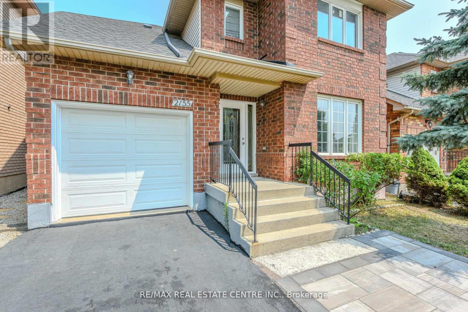 Property at 2155 PEACHTREE LANE image 4