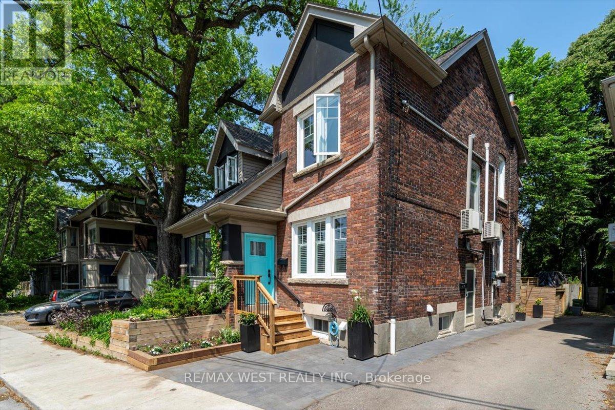 Property at 206 HOWARD PARK AVENUE image 2