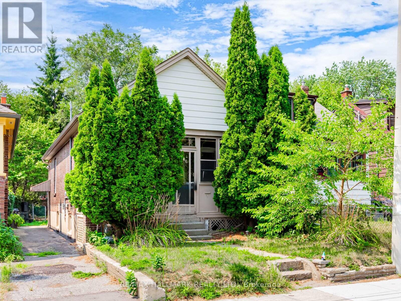 Property at 244 KING EDWARD AVENUE image 1