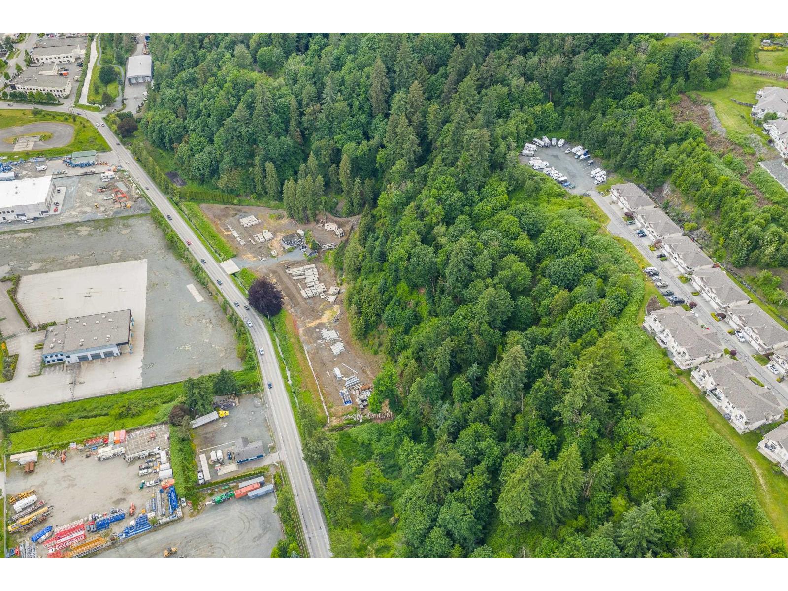 8395 Chilliwack Mountain Road, West Chilliwack, Chilliwack, British Columbia  V2R 3W8 - Photo 6 - C8069433