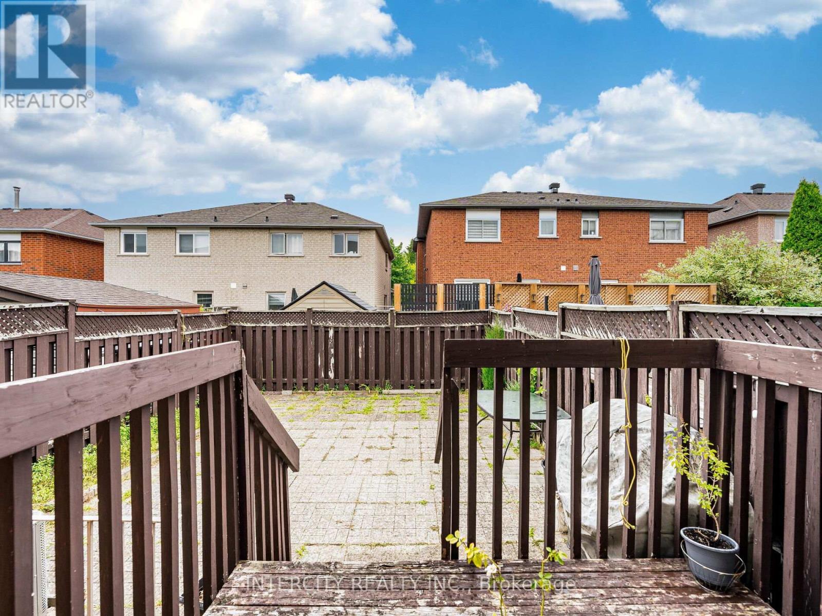8 Wedgewood Place, Vaughan, Ontario  L4K 4X6 - Photo 47 - N12327933