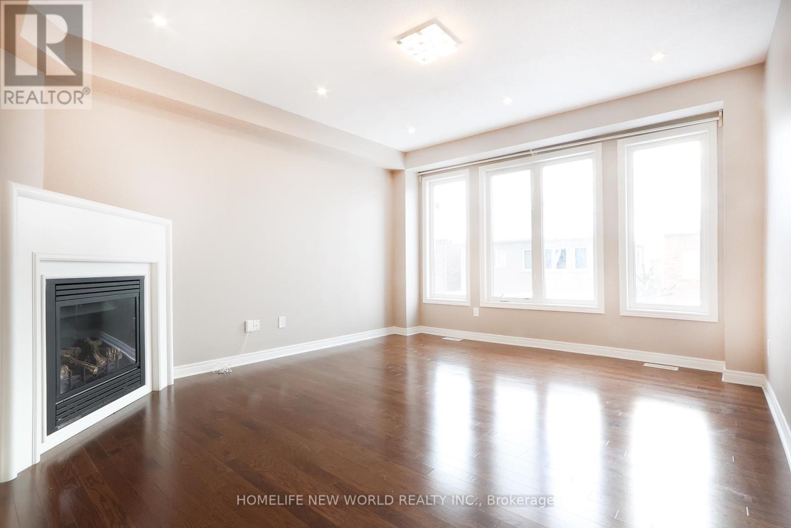 2nd Master Bedroom - 41 Pulpwood Crescent, Richmond Hill, Ontario  L4E 0V1 - Photo 21 - N12350361