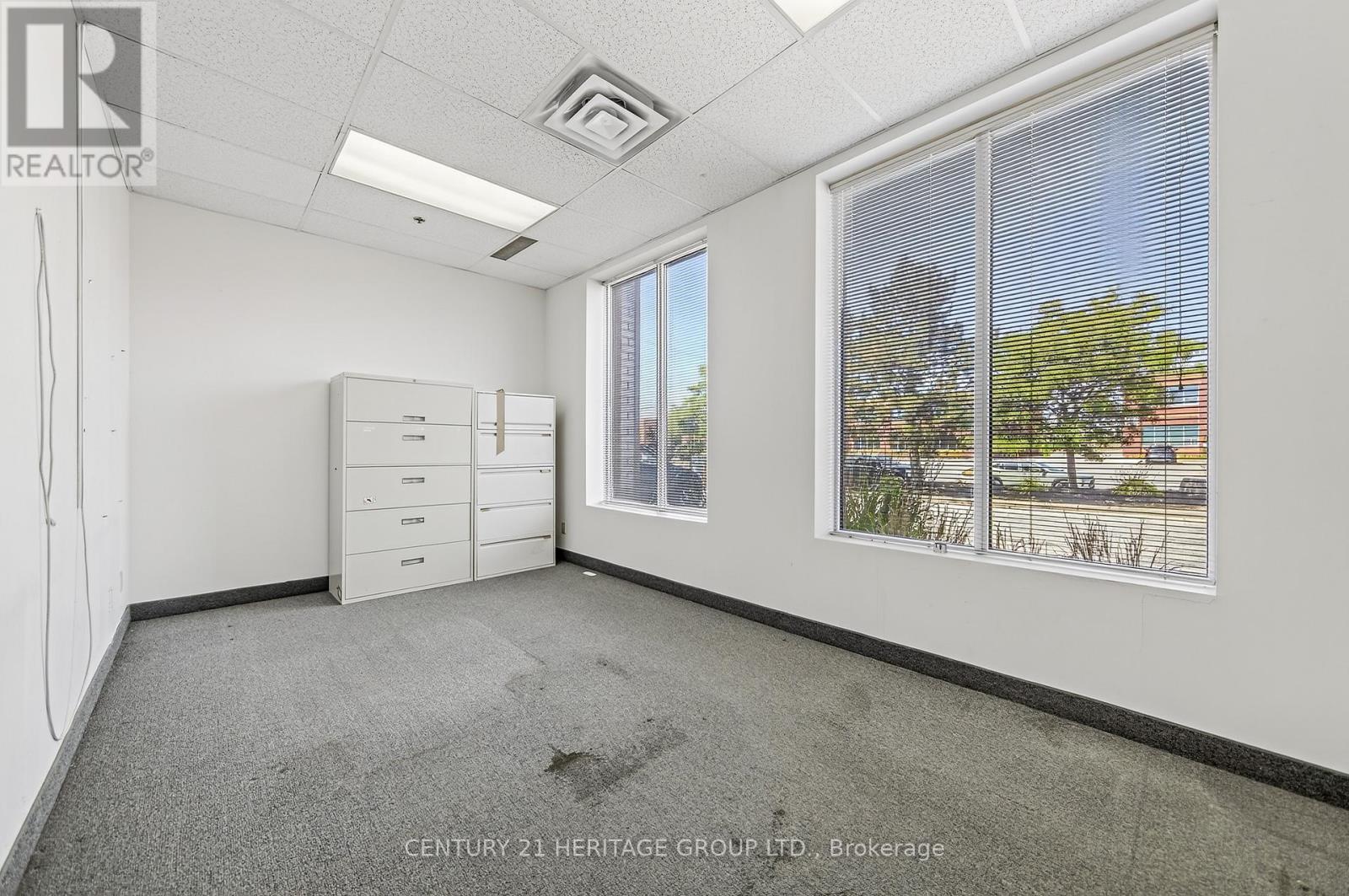 Unit #2 - 1190 Ringwell Drive, Newmarket, Ontario  L3Y 8V9 - Photo 6 - N12354966