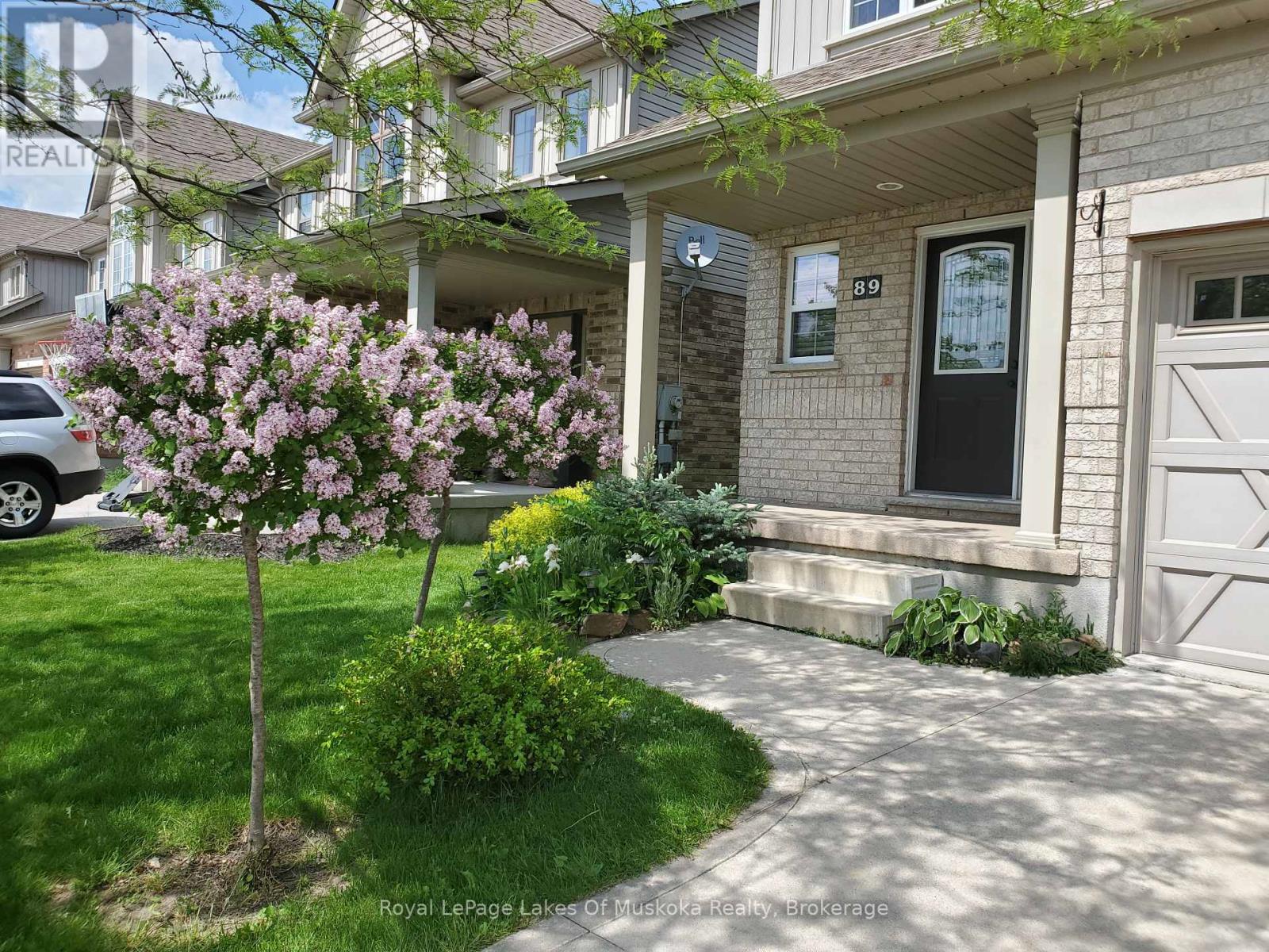 Property at 89 DAVIS STREET image 3