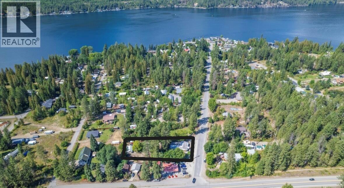 9&11 KINGSLEY Road, Christina Lake, British Columbia
