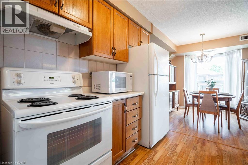 416 Limeridge Road E Unit# 216, Hamilton, Ontario  L9A 2S7 - Photo 22 - 40745457