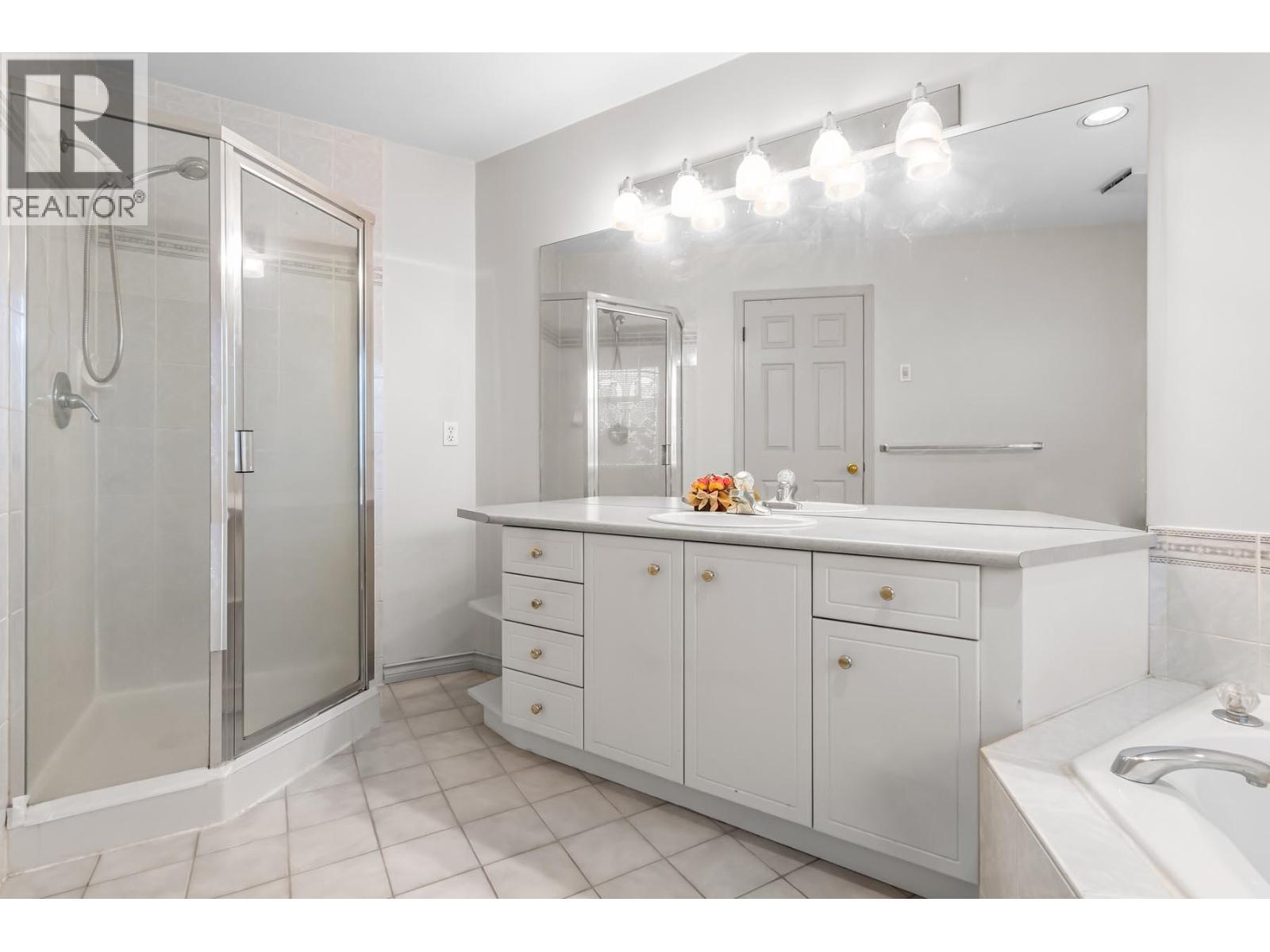 2188 Tait Court, Richmond, British Columbia  V6X 3S9 - Photo 24 - R3038893