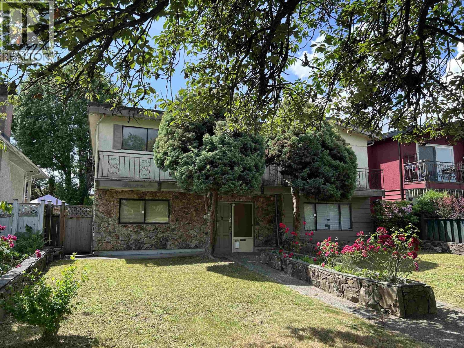 2514 E 49TH AVENUE, Vancouver, British Columbia