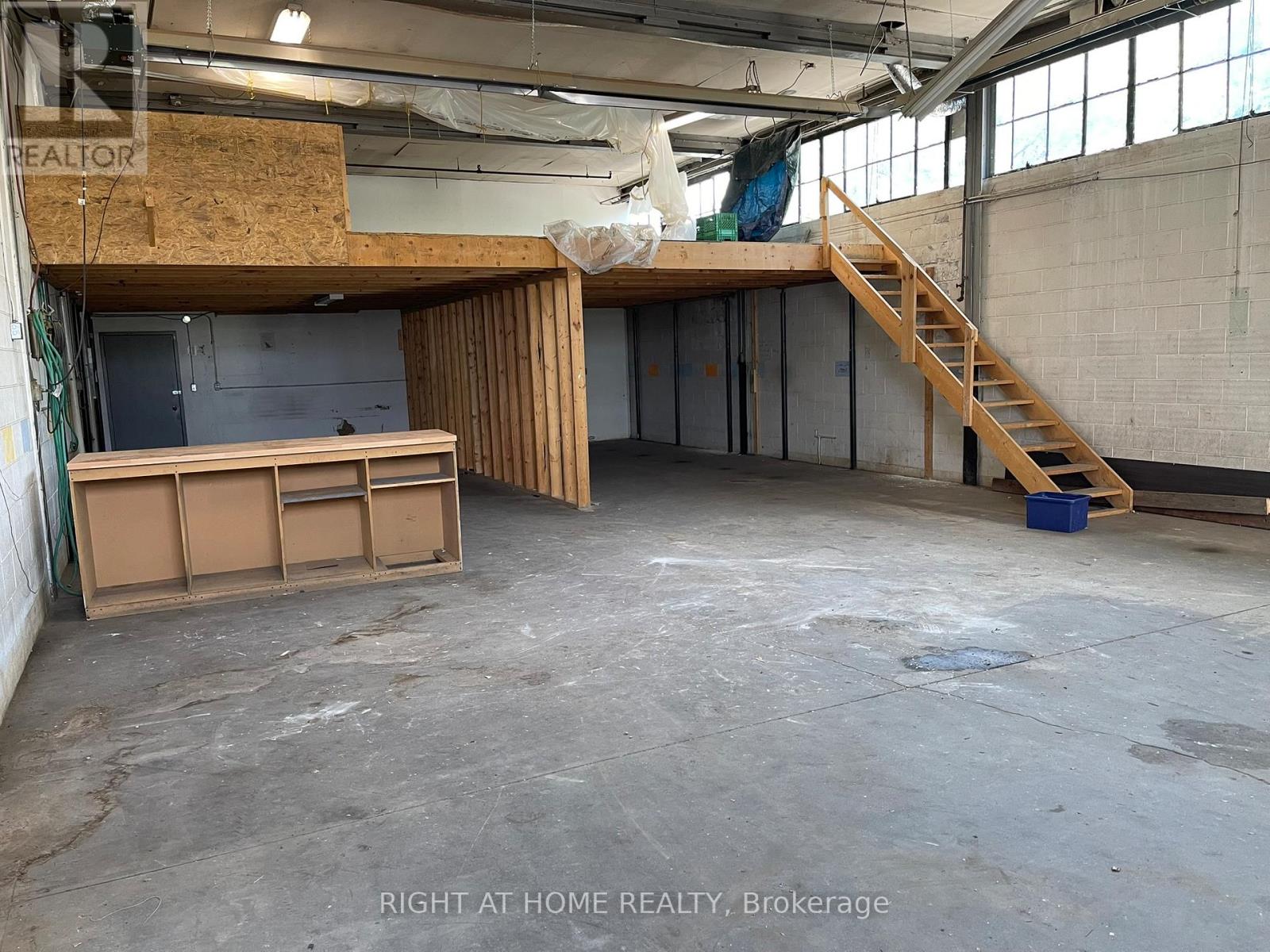Unit #25 - 26-30 Six Point Road, Toronto, Ontario  M8Z 2W9 - Photo 8 - W12354918