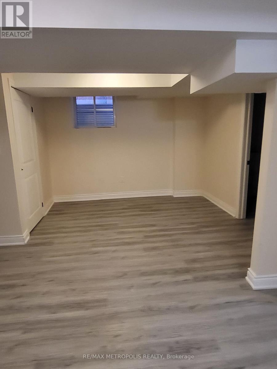 Basement - 3682 Indigo Crescent, Mississauga, Ontario  L5N 7J1 - Photo 2 - W12354967