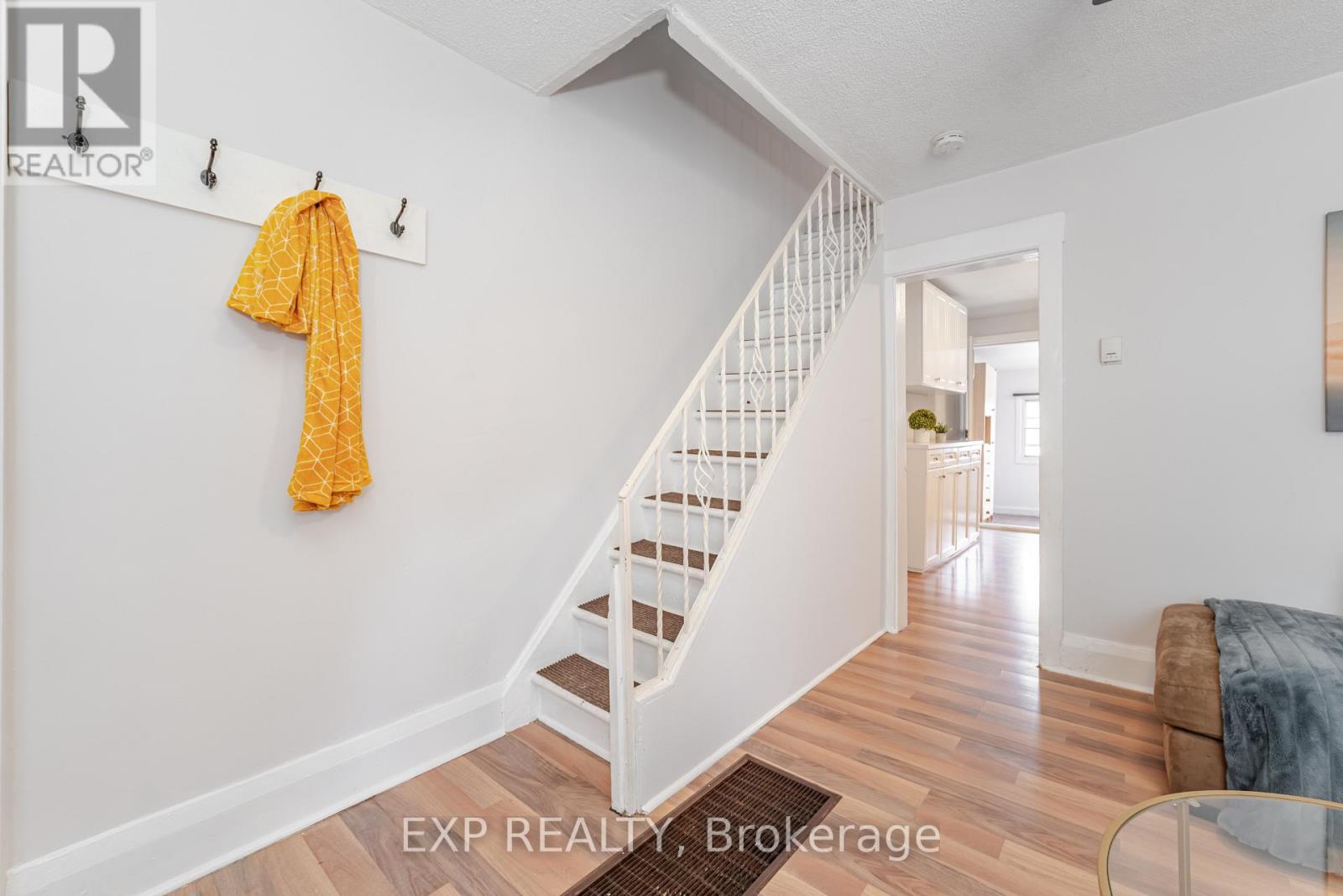 214 Silverthorn Avenue, Toronto, Ontario  M6N 3K4 - Photo 19 - W12354992