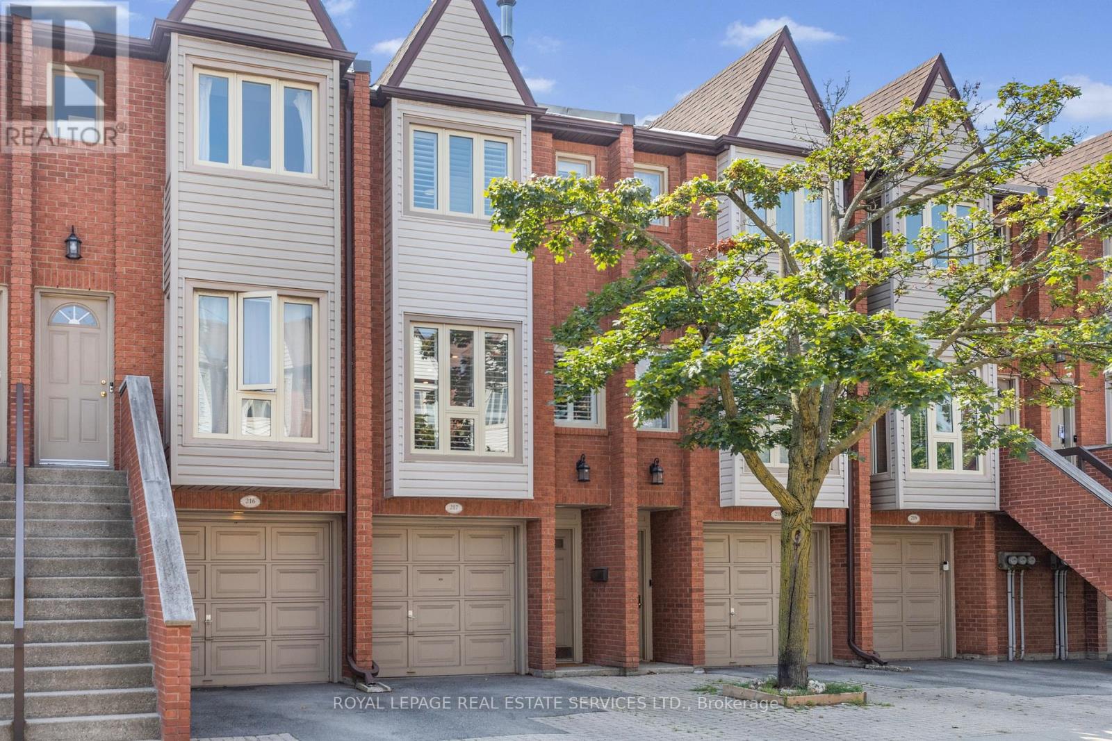 217 - 895 MAPLE AVENUE, Burlington, Ontario