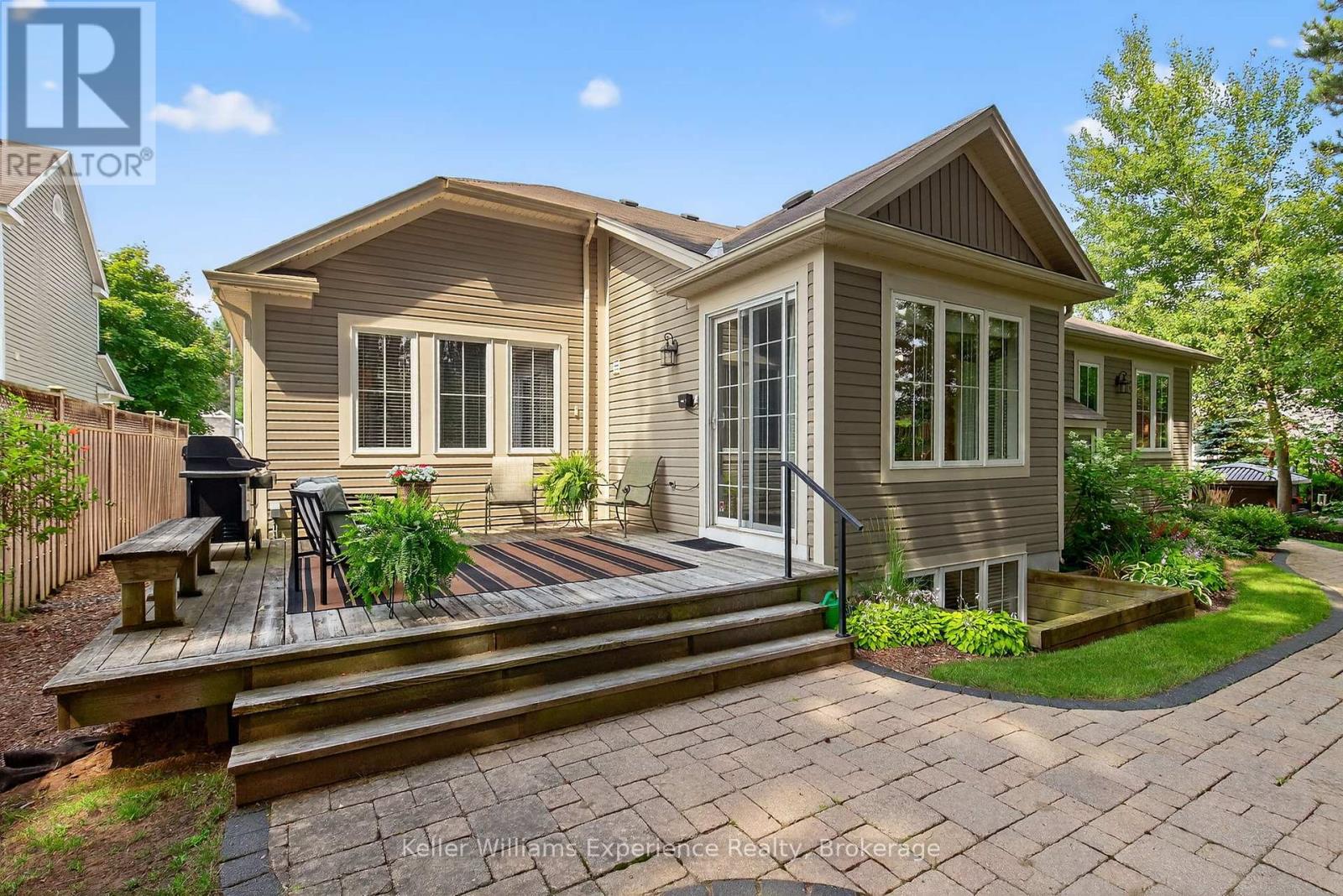 40 Windsong Crescent, Bracebridge, Ontario  P1L 0A3 - Photo 10 - X12355054