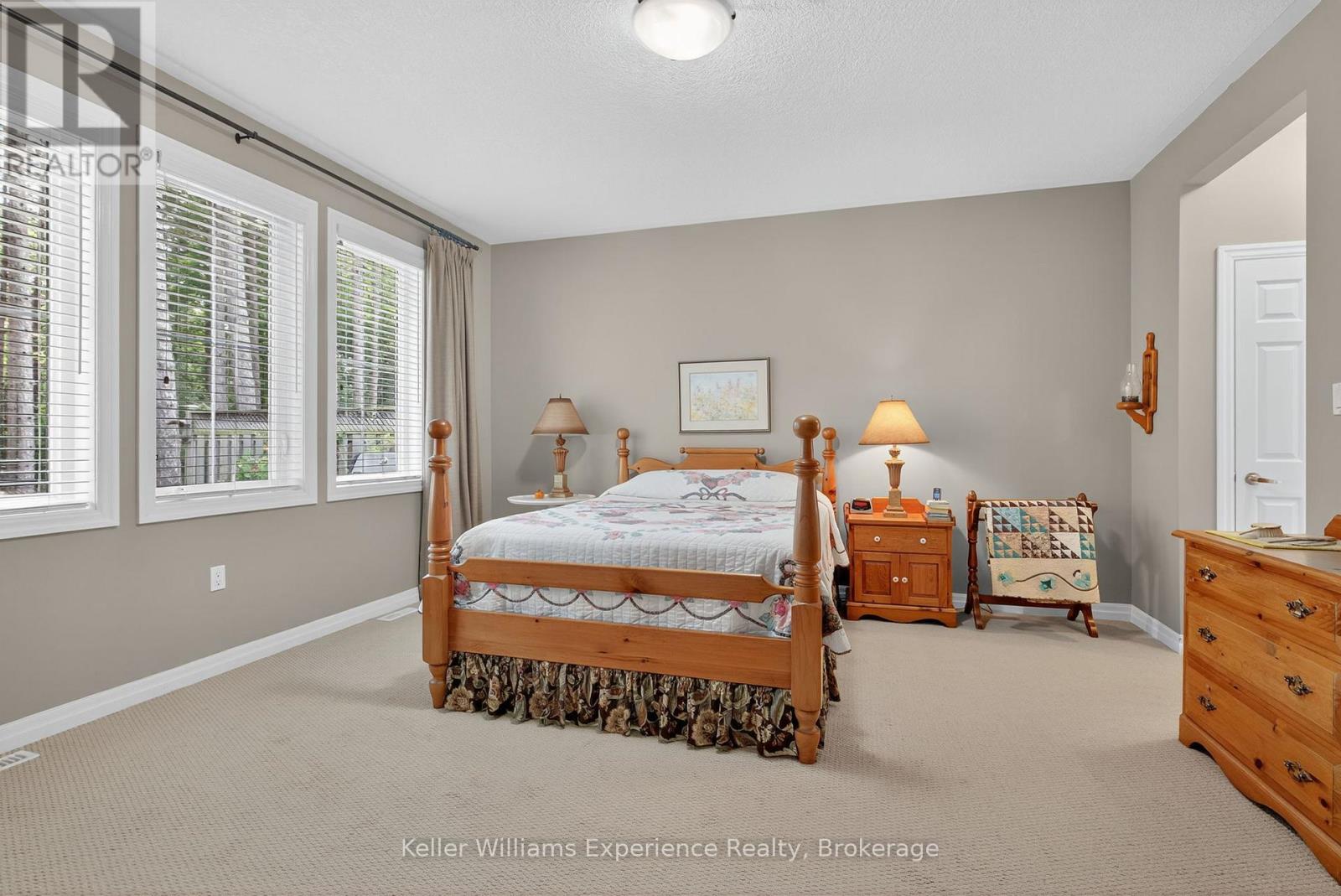 40 Windsong Crescent, Bracebridge, Ontario  P1L 0A3 - Photo 31 - X12355054