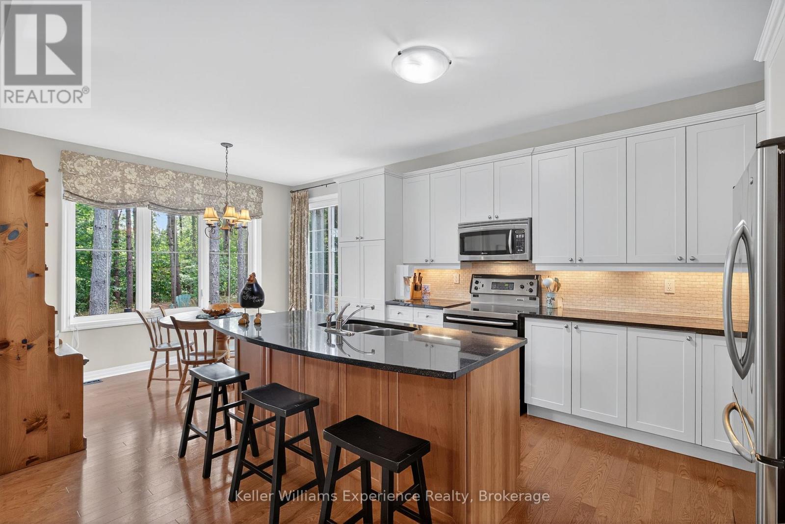 40 Windsong Crescent, Bracebridge, Ontario  P1L 0A3 - Photo 41 - X12355054