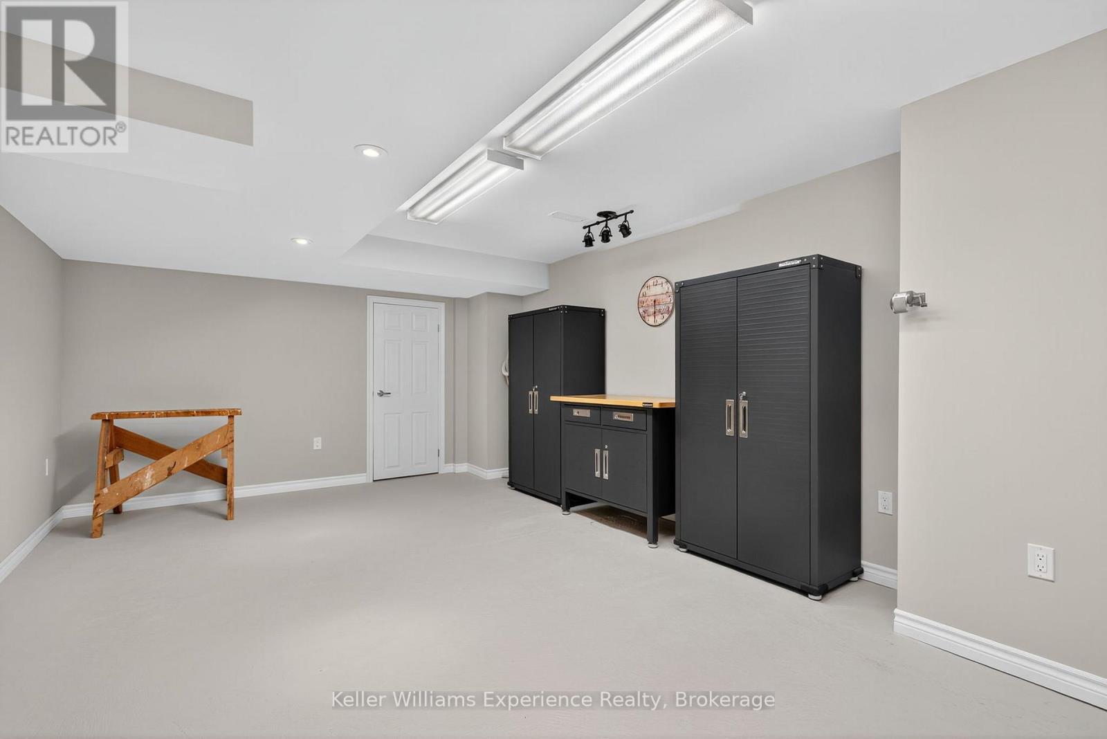 40 Windsong Crescent, Bracebridge, Ontario  P1L 0A3 - Photo 46 - X12355054