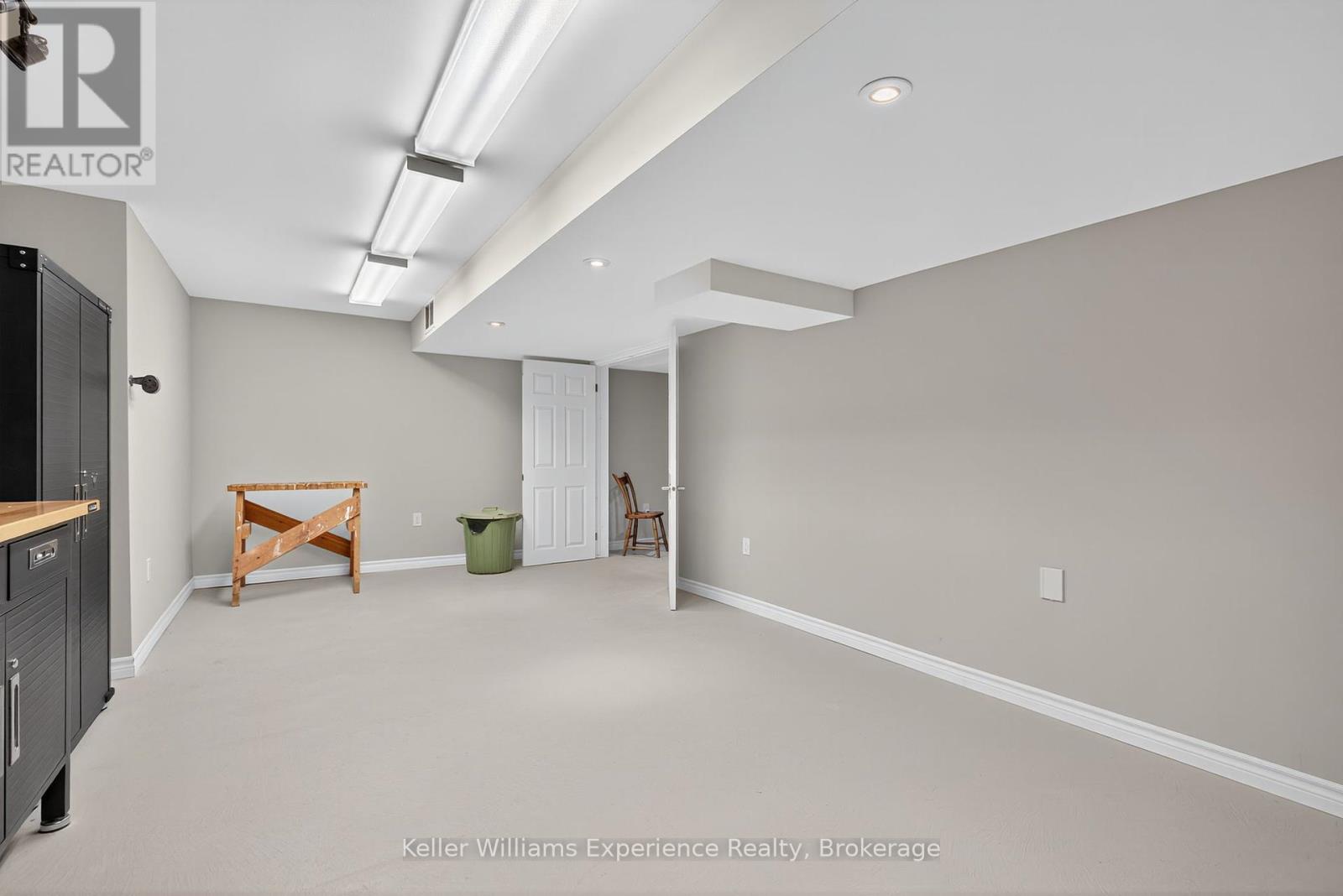 40 Windsong Crescent, Bracebridge, Ontario  P1L 0A3 - Photo 47 - X12355054