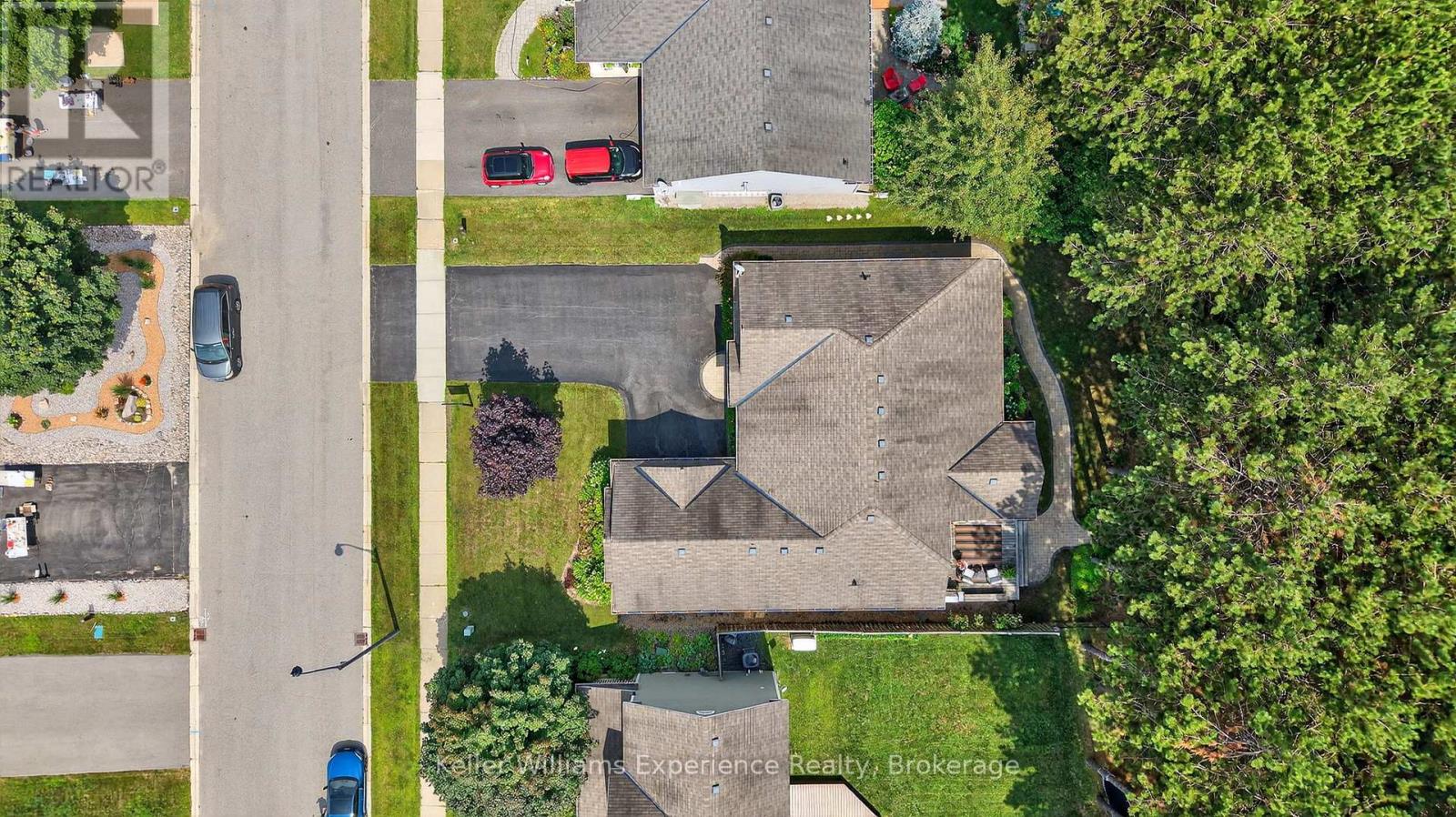 40 Windsong Crescent, Bracebridge, Ontario  P1L 0A3 - Photo 7 - X12355054