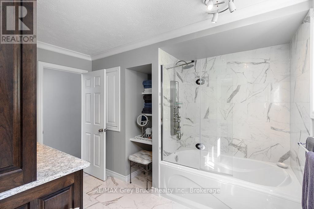 699 20th Street W, Owen Sound, Ontario  N4K 4E1 - Photo 32 - X12355059