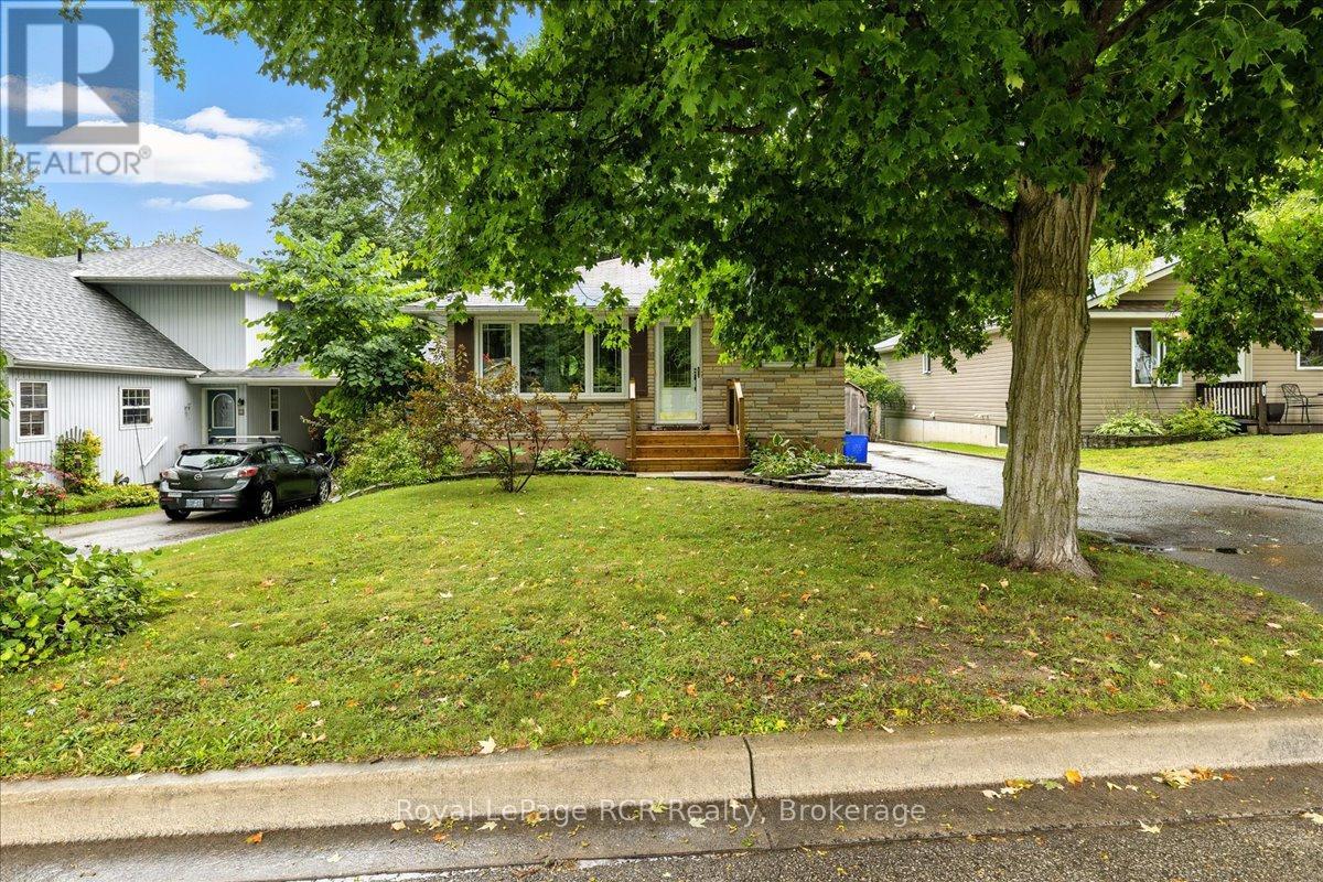 236 Normanby Street N, Wellington North, Ontario  N0G 2L1 - Photo 4 - X12355071