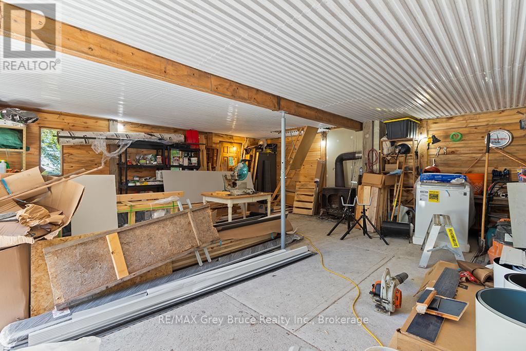 504075 Grey Road 1 Road, Georgian Bluffs, Ontario  N0H 2T0 - Photo 46 - X12355073