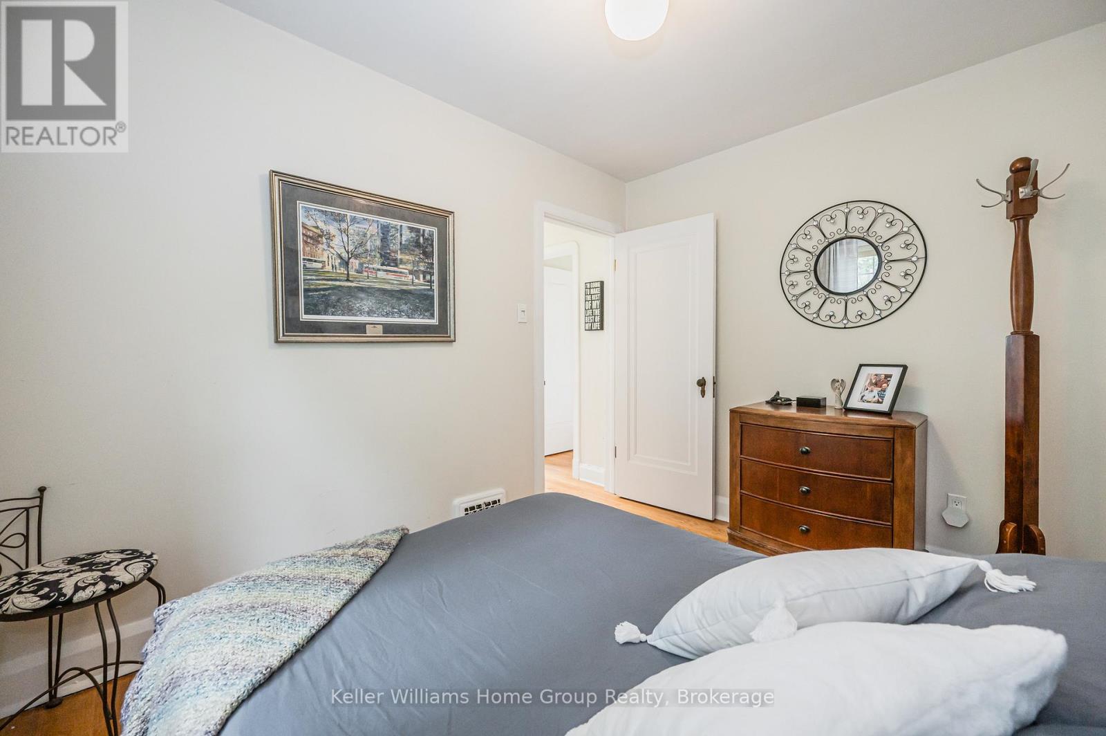 48 Dane Street, Kitchener, Ontario  N2H 3H7 - Photo 17 - X12355096
