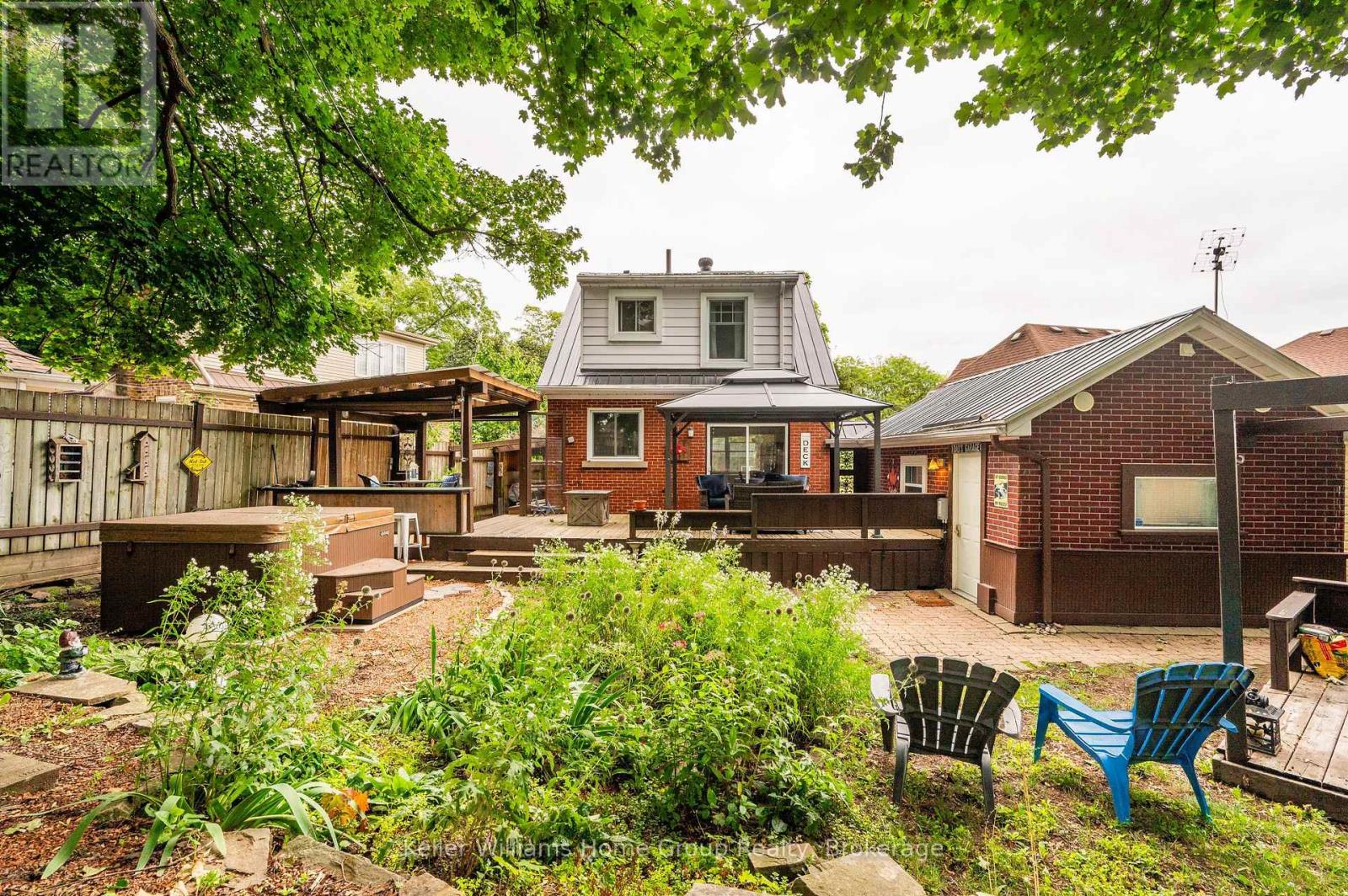 48 Dane Street, Kitchener, Ontario  N2H 3H7 - Photo 38 - X12355096