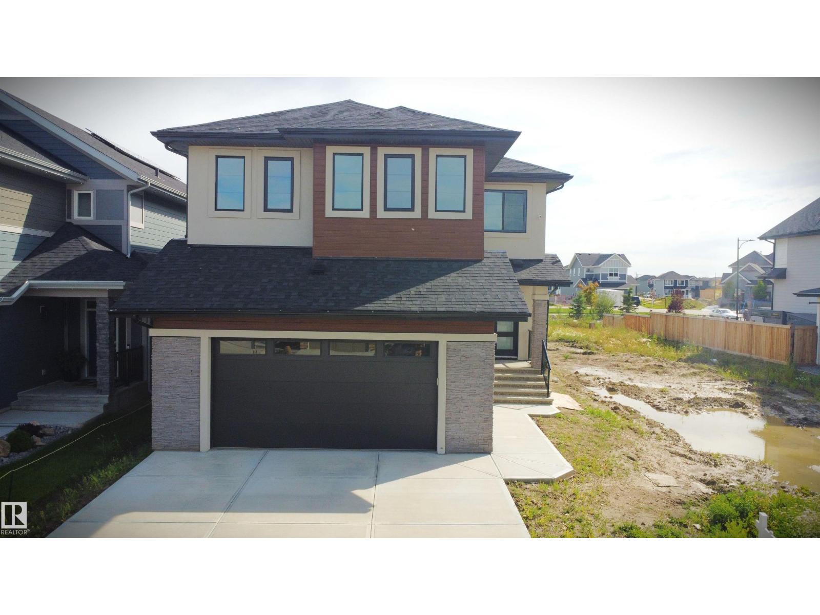 165 Edgewater Cir, Leduc, Alberta