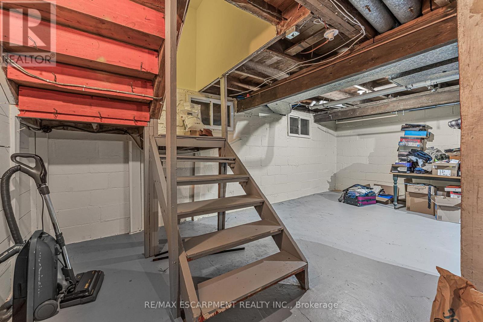 323 Regional 20 Road, Pelham, Ontario  L0S 1C0 - Photo 35 - X12354950