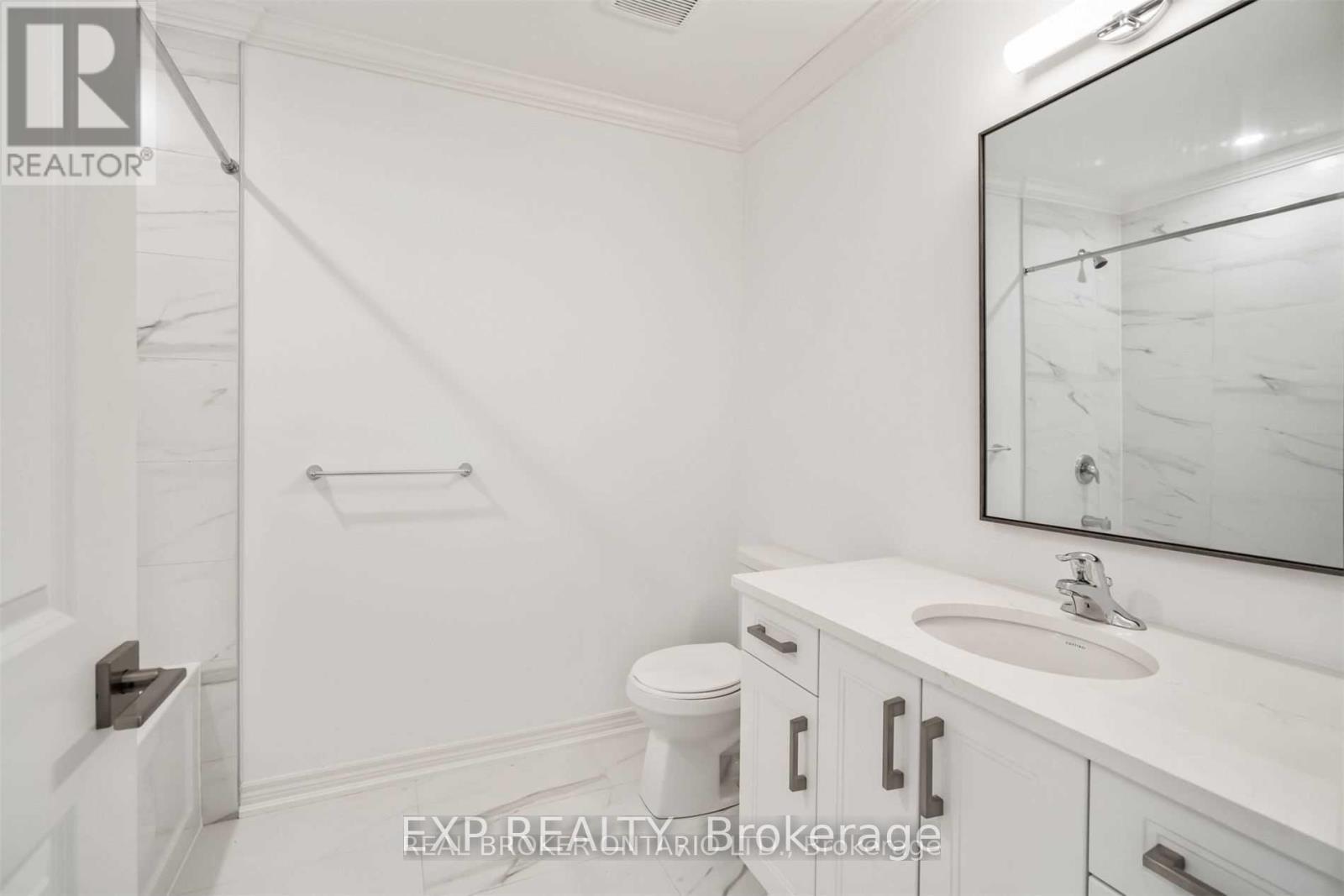 141 Summersides Boulevard, Pelham, Ontario  L3B 5N5 - Photo 14 - X12354994