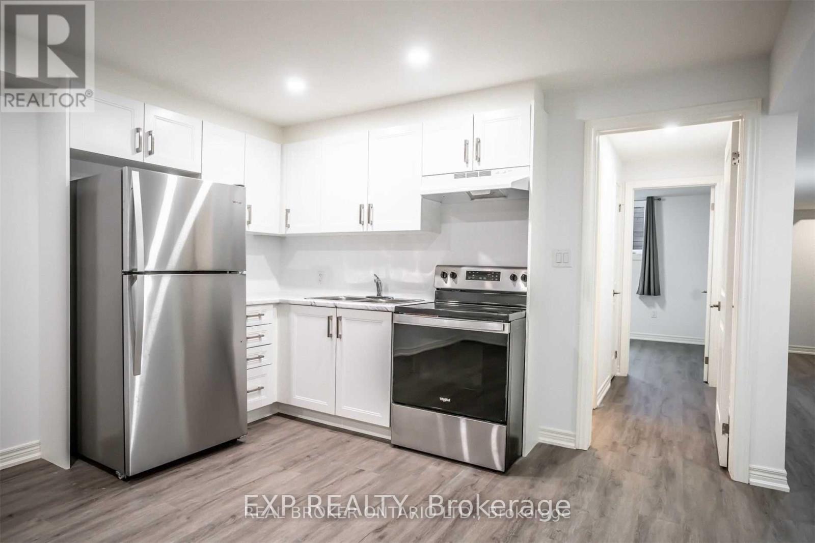 141 Summersides Boulevard, Pelham, Ontario  L3B 5N5 - Photo 19 - X12354994