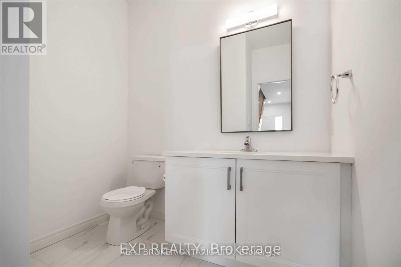 141 Summersides Boulevard, Pelham, Ontario  L3B 5N5 - Photo 7 - X12354994