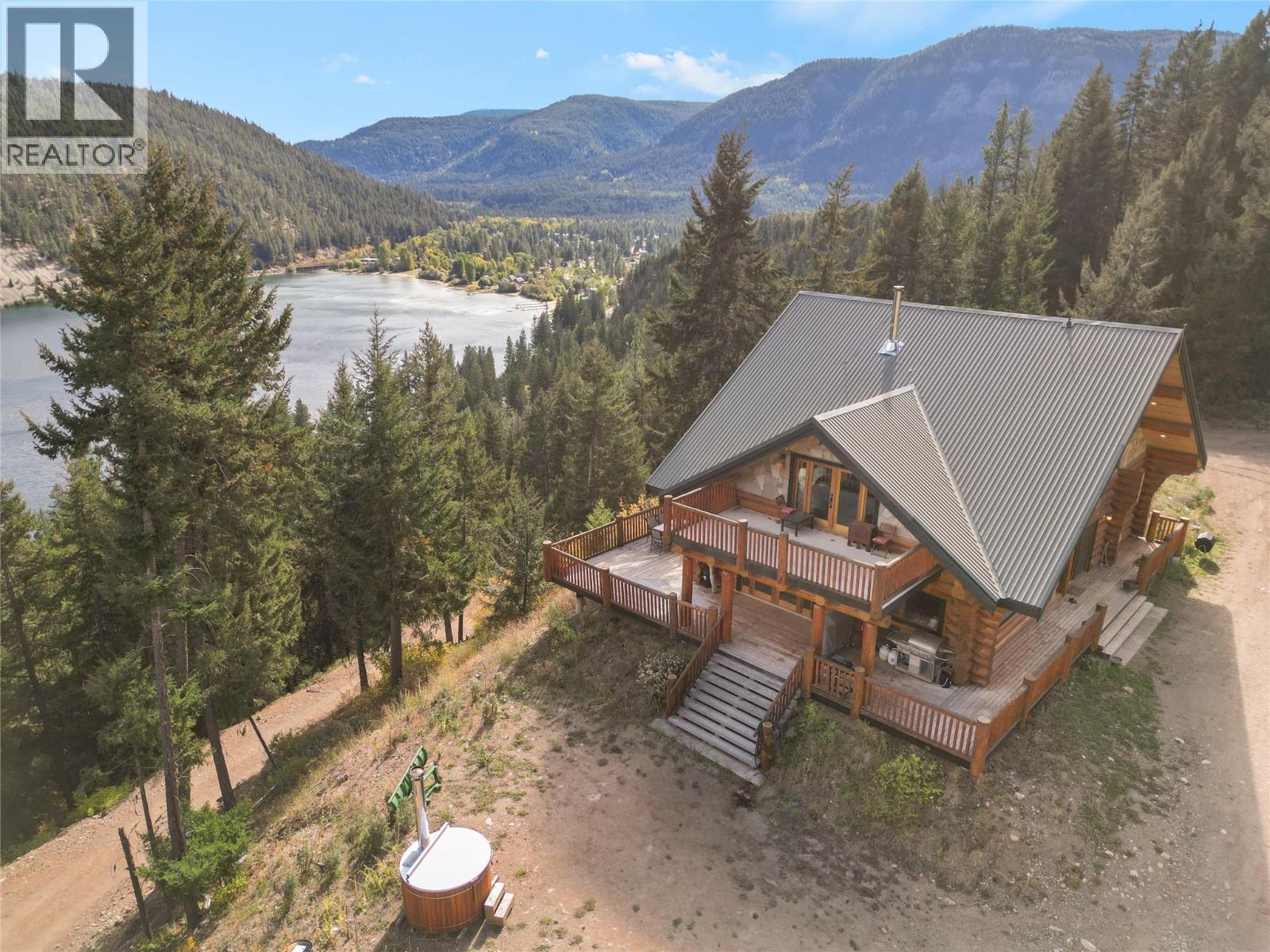 2890 Coalmont Road, Coalmont-Tulameen, British Columbia  V0X 1W0 - Photo 5 - 10337152