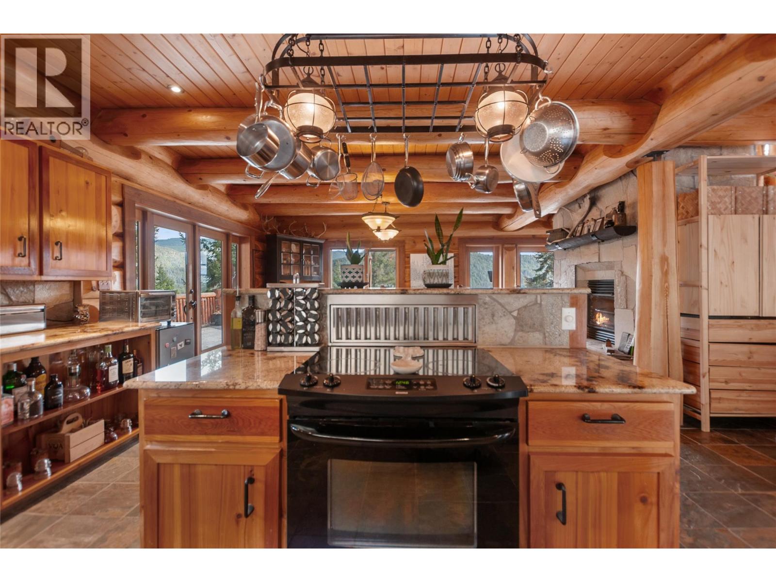 2890 Coalmont Road, Coalmont-Tulameen, British Columbia  V0X 1W0 - Photo 19 - 10337152