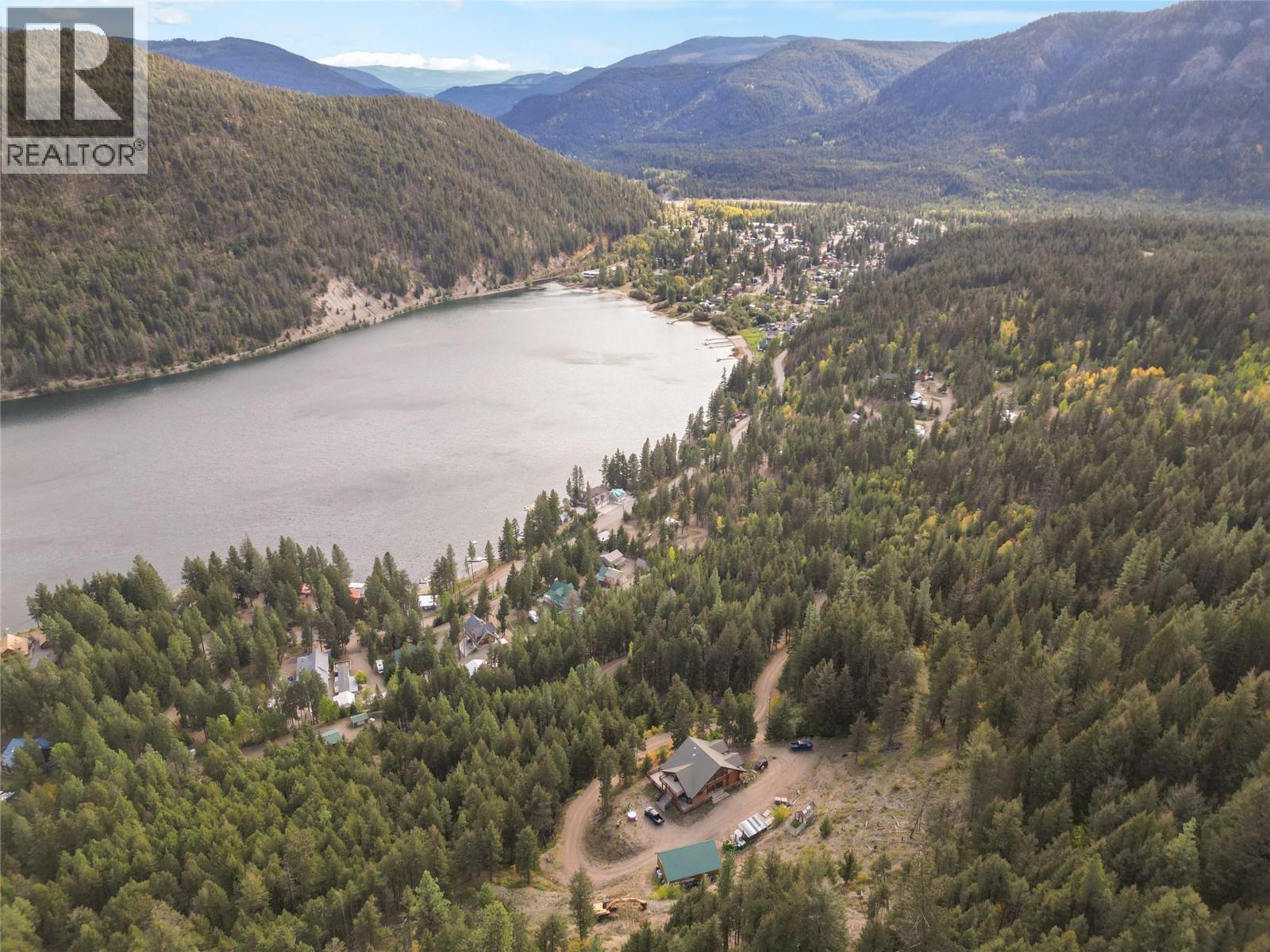 2890 Coalmont Road, Coalmont-Tulameen, British Columbia  V0X 1W0 - Photo 9 - 10337152