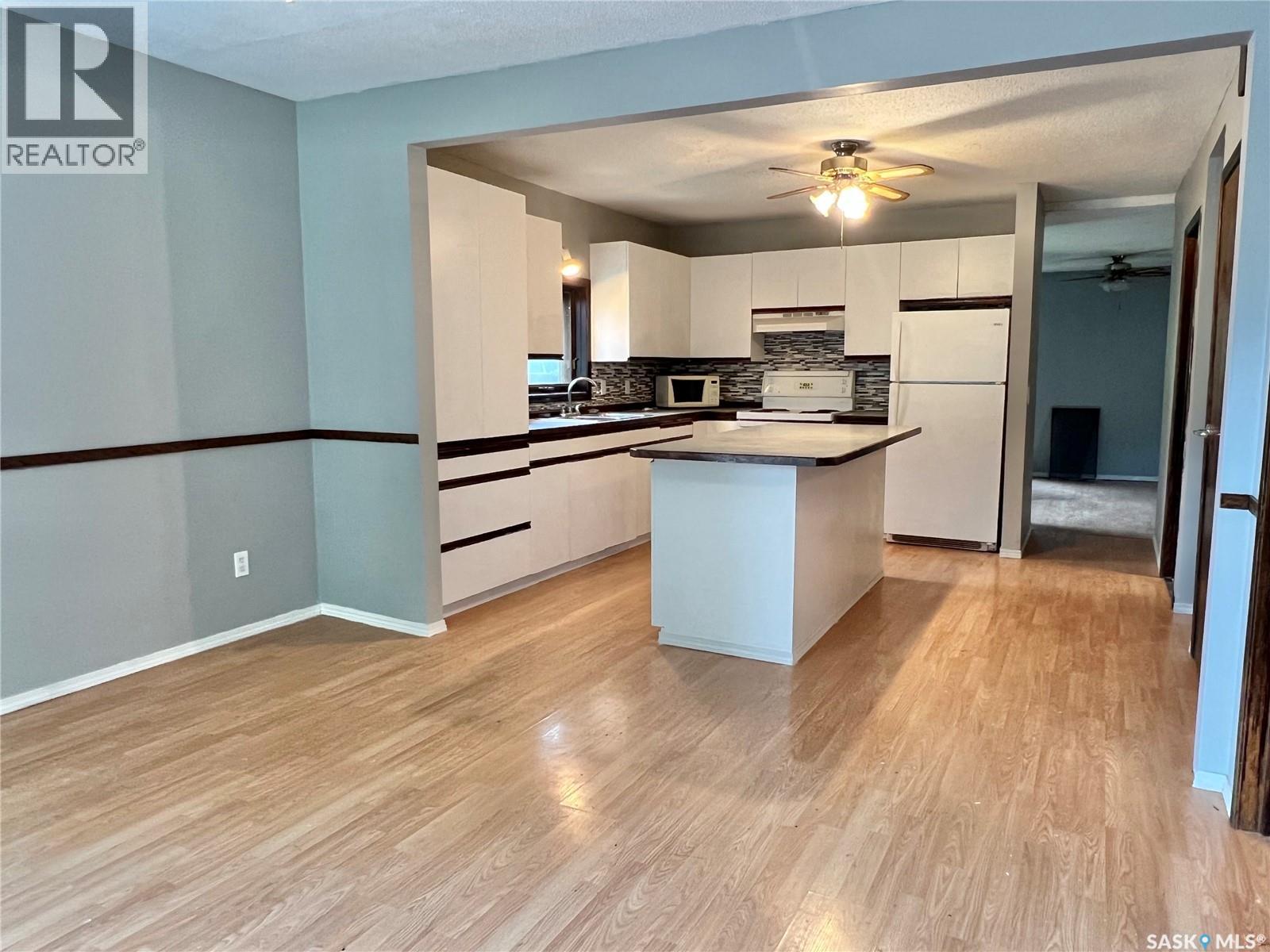 211 2nd Avenue S, Melfort, Saskatchewan  S0E 1A0 - Photo 11 - SK016142