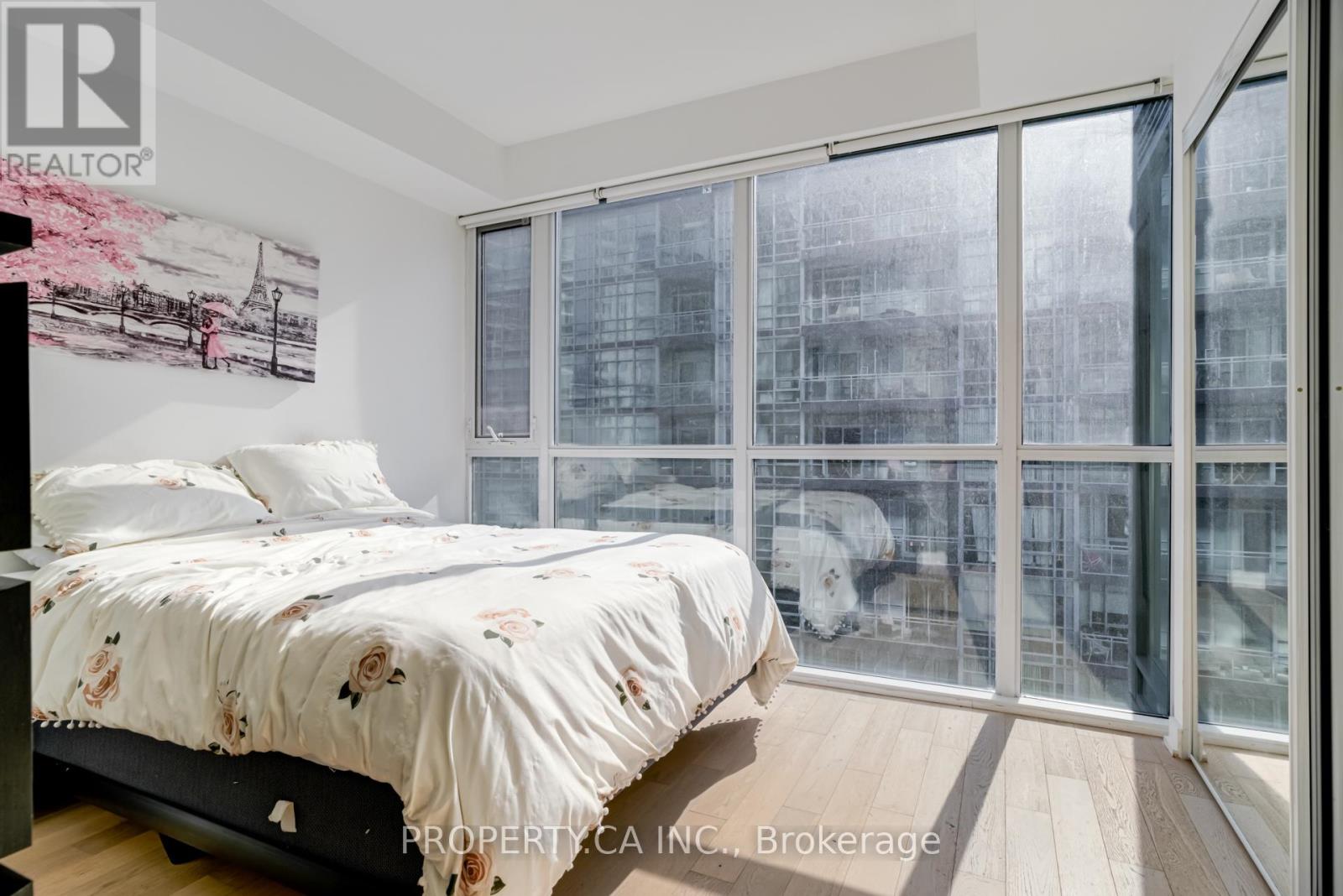 1213 - 20 Bruyeres Mews, Toronto, Ontario  M5V 0G8 - Photo 14 - C12354339