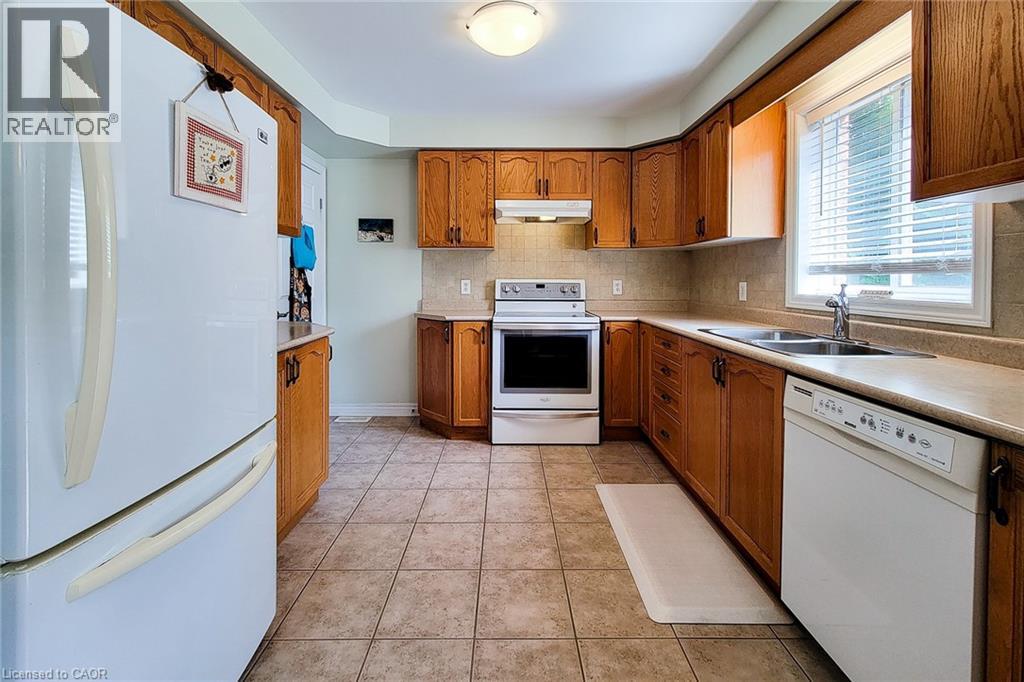 78 Peachwood Crescent Unit# 9, Stoney Creek, Ontario  L8E 5Z8 - Photo 22 - 40762071