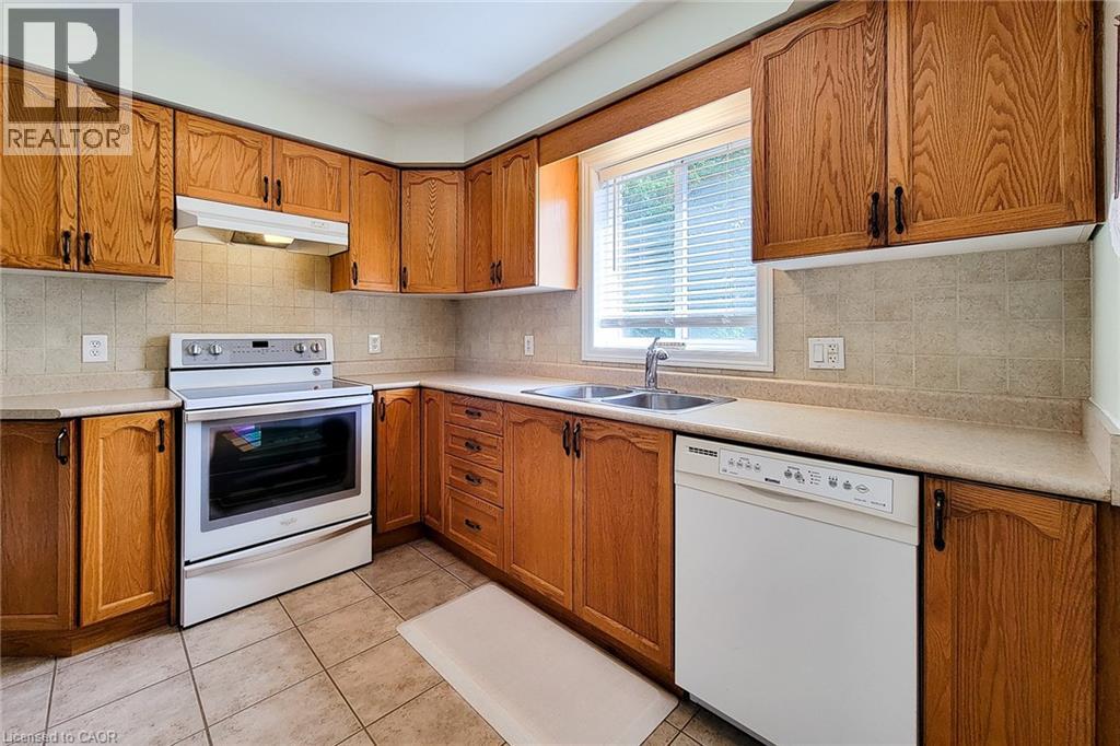 78 Peachwood Crescent Unit# 9, Stoney Creek, Ontario  L8E 5Z8 - Photo 23 - 40762071