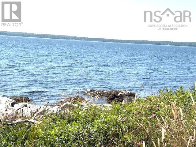 21 Scotts Road, West Green Harbour, Nova Scotia  B0T 1L0 - Photo 2 - 202521183