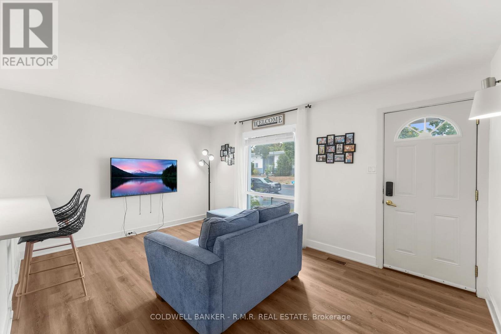485 Wolsely Street, Peterborough, Ontario  K9H 5A7 - Photo 4 - X12355217