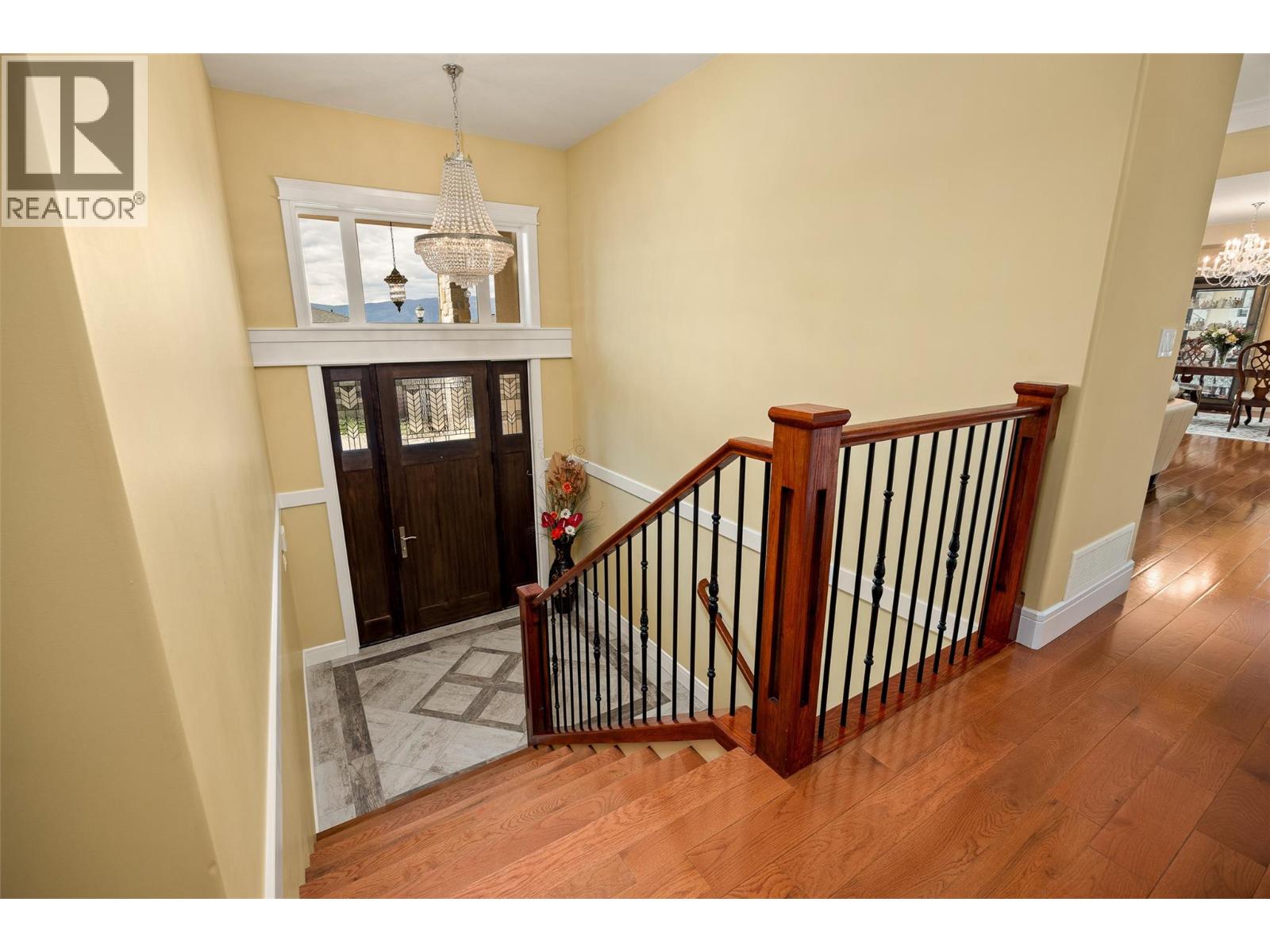 Property at 5661 Jasper Way image 2