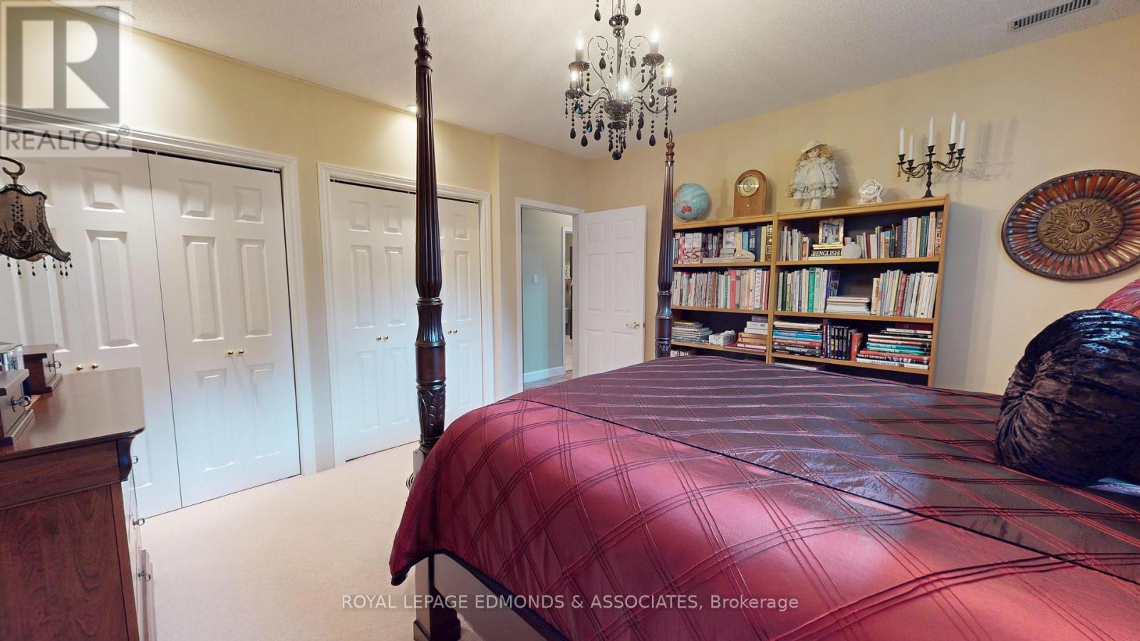 4 Jamie Crescent, Petawawa, Ontario  K8H 3N2 - Photo 38 - X12355180