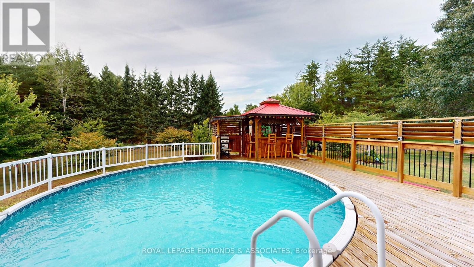 4 Jamie Crescent, Petawawa, Ontario  K8H 3N2 - Photo 43 - X12355180