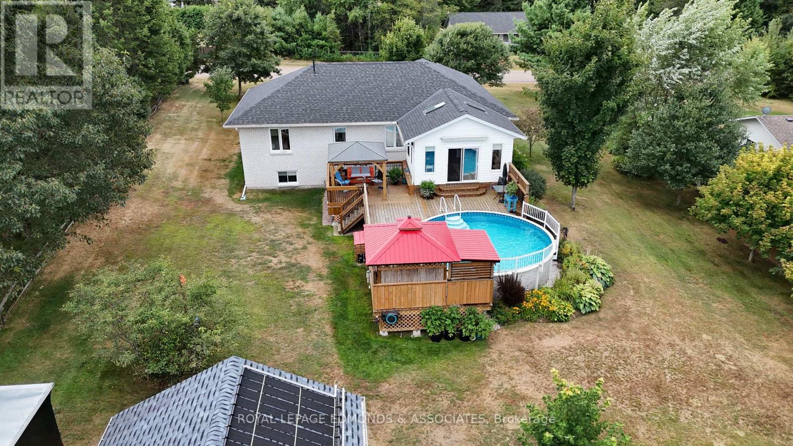 4 Jamie Crescent, Petawawa, Ontario  K8H 3N2 - Photo 47 - X12355180