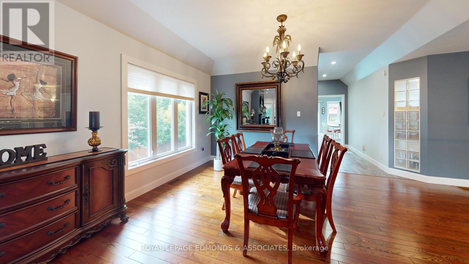 4 Jamie Crescent, Petawawa, Ontario  K8H 3N2 - Photo 8 - X12355180