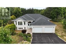 4 JAMIE CRESCENT, Petawawa, Ontario