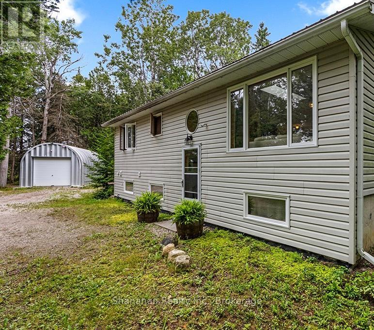 175 Warner Bay Road, Northern Bruce Peninsula, Ontario  N0H 2R0 - Photo 4 - X12353845