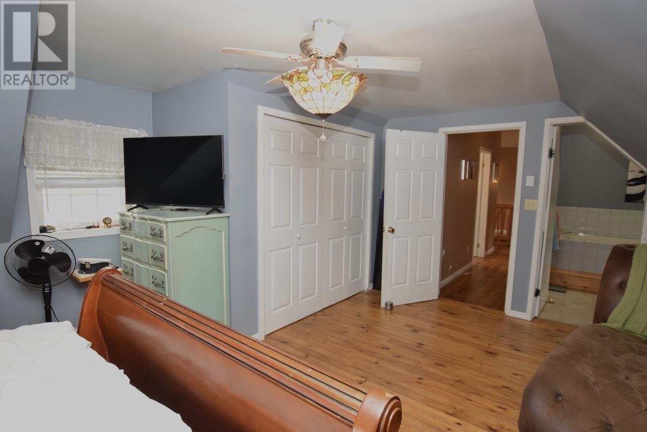 4517 Highway 17, Spragge, Ontario  P0R 1K0 - Photo 16 - SM252159